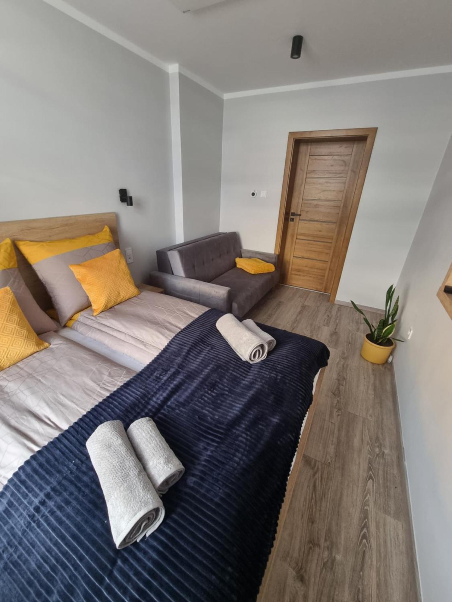 Apartament Lux Lemon Єленя-Ґура Екстер'єр фото
